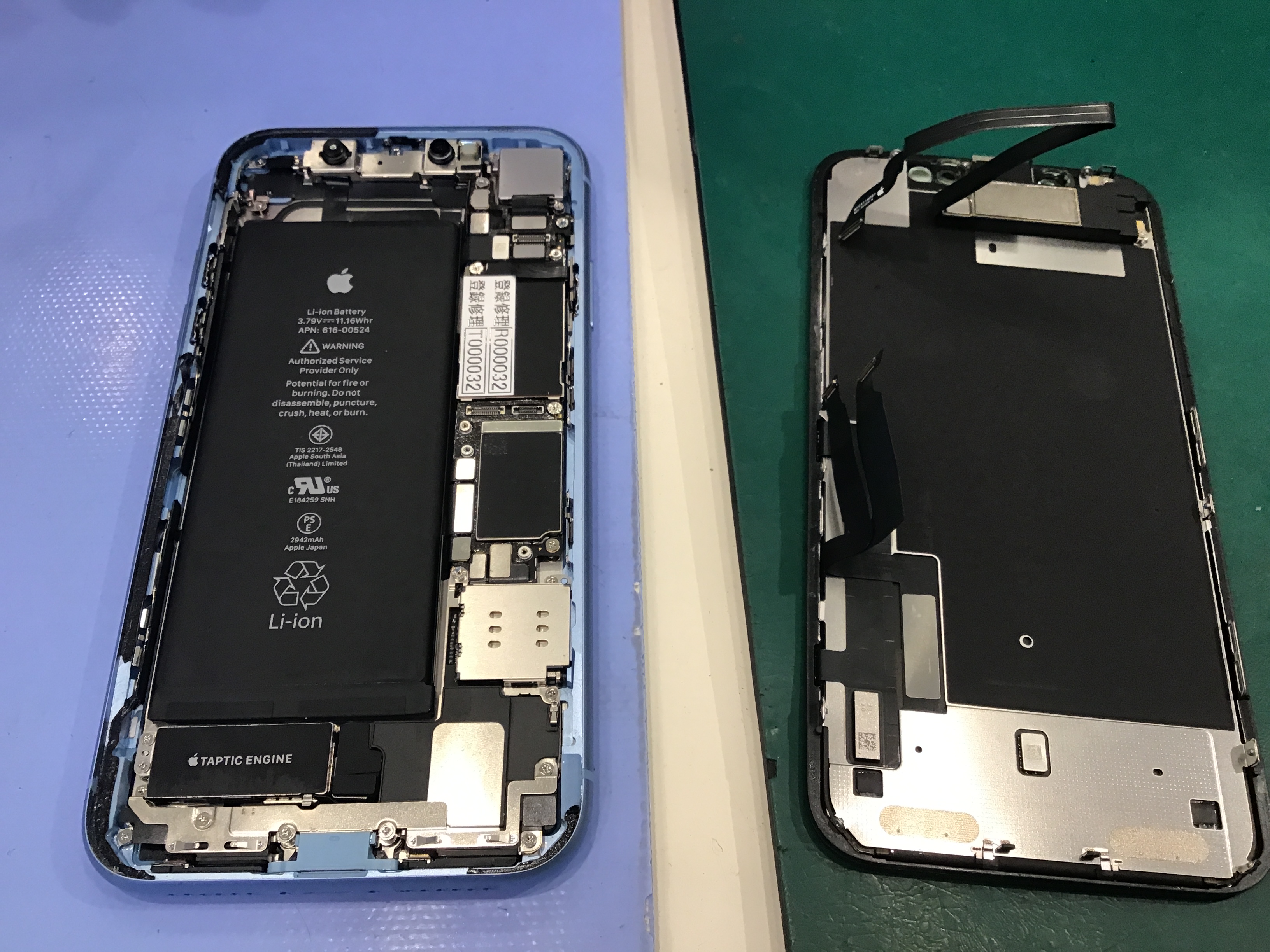 iPhoneXRのバッテリー交換は、データそのまま・即日修理のスマホ修理工房　聖蹟桜ヶ丘店へ！